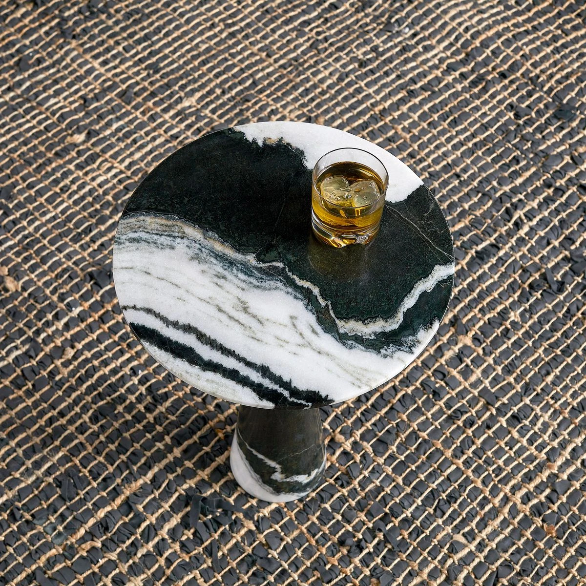 Panda Yan Sehpa - Görsel 8